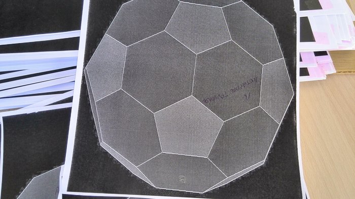 icosaedro truncado.jpg
