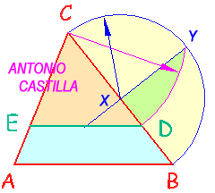 triángulo dividido en dos partes equivalentes