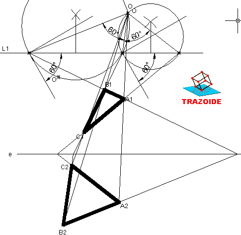 homologia de un triángulo que lo transforme en equilatero