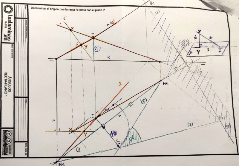 Angulo_entre_recta_y_plano_en_VM-4.jpg